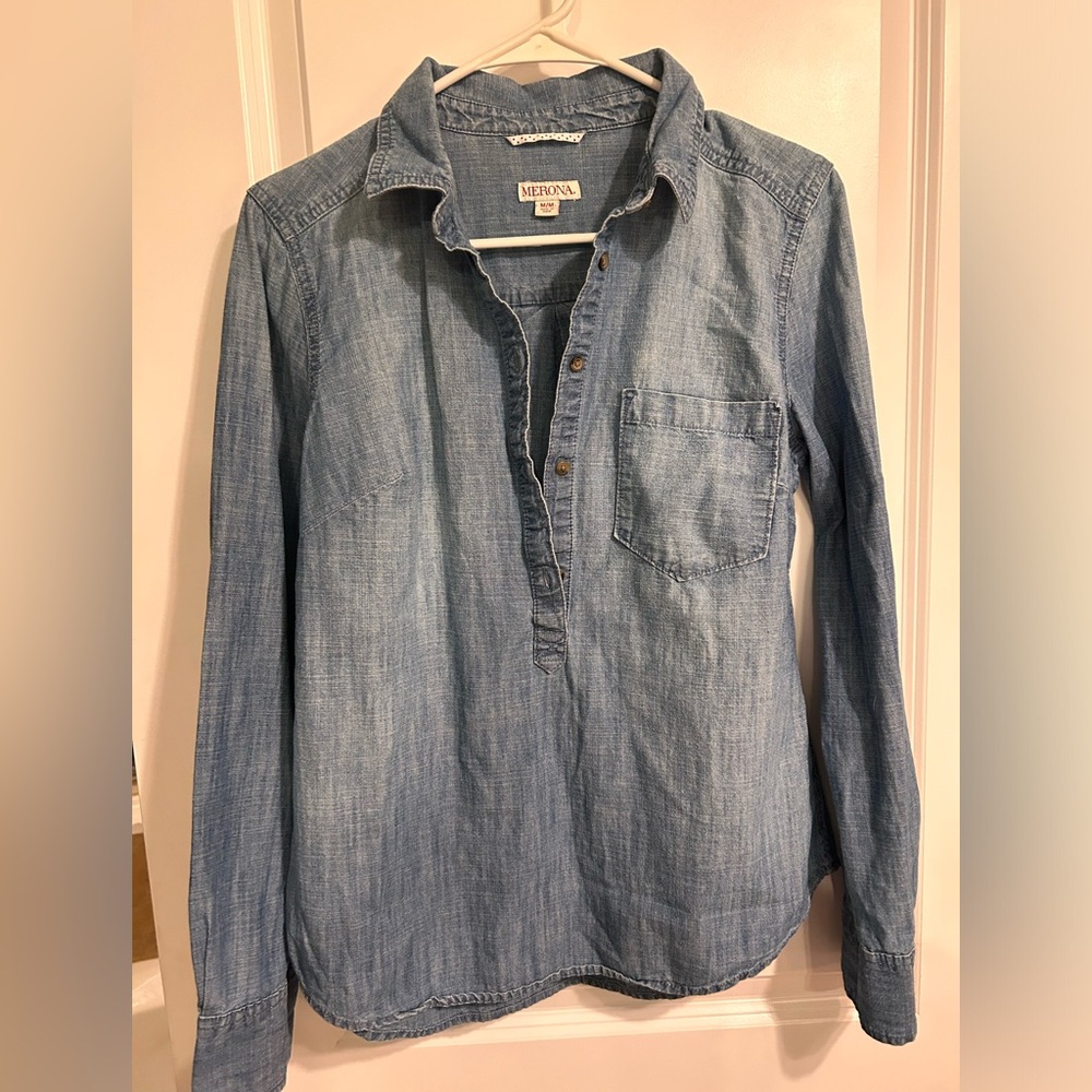 Women’s Chambray Shirt